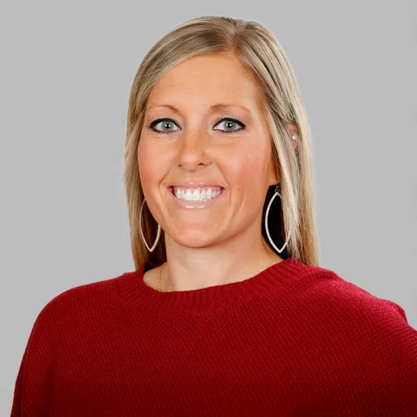 Bobbie Murrow, Sales & Service Manager