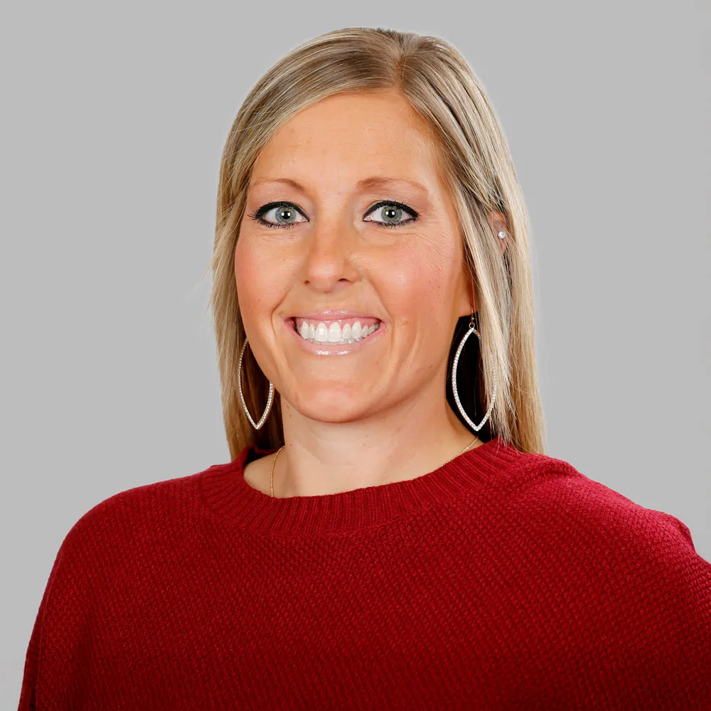 Bobbie Murrow, Sales & Service Manager