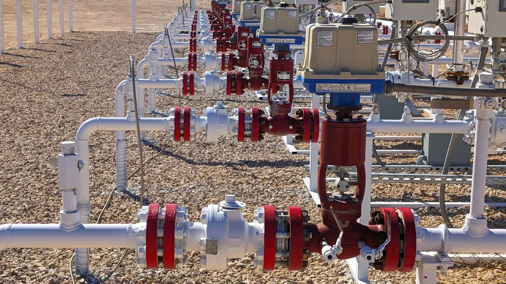 Valvcon and R2L Installed with High Pressure Control Valve for Emissions Free Control