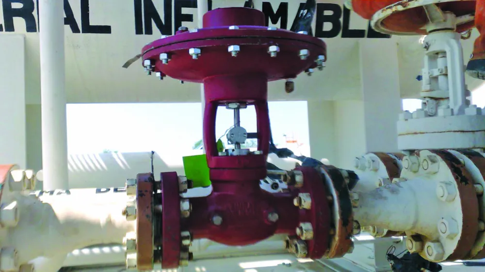 Abrasive Liquids Level Control