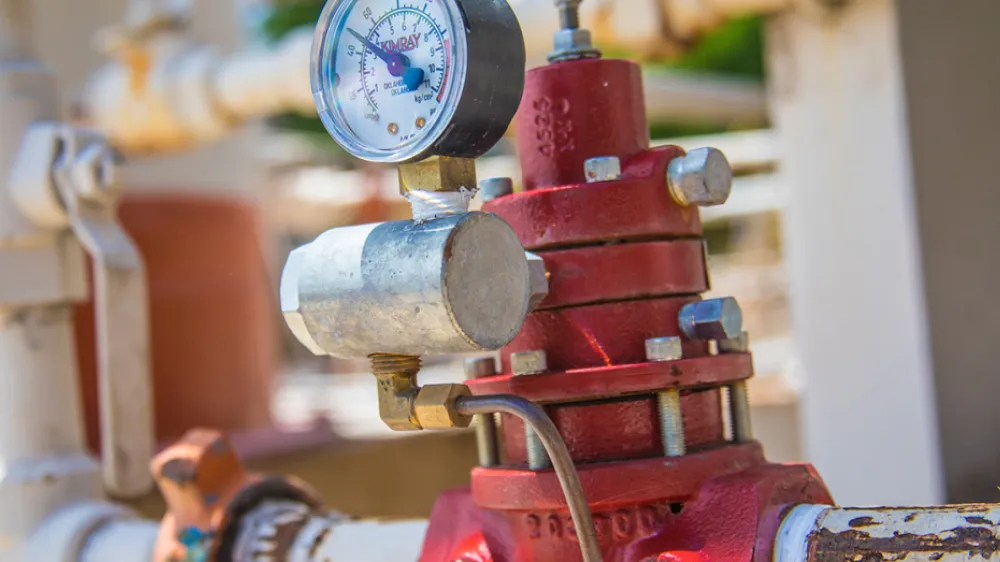 Back pressure valve in a field