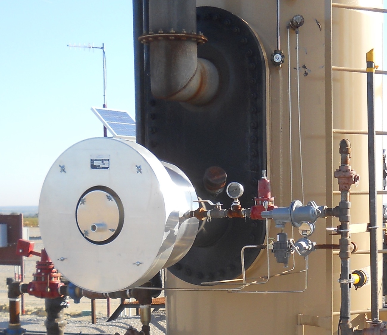 Pneumatic Thermostat on a Heater Treater